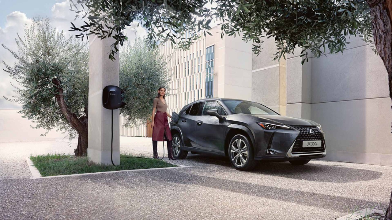 Lexus UX 300e